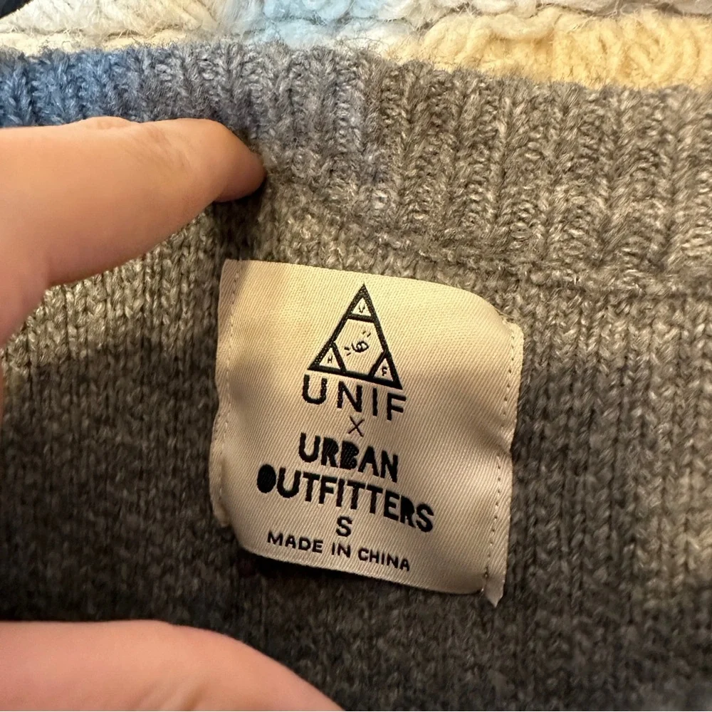 UNIF x Urban Outfitters gray and white layer ribbed crewneck sweater S - Picture 7 of 12